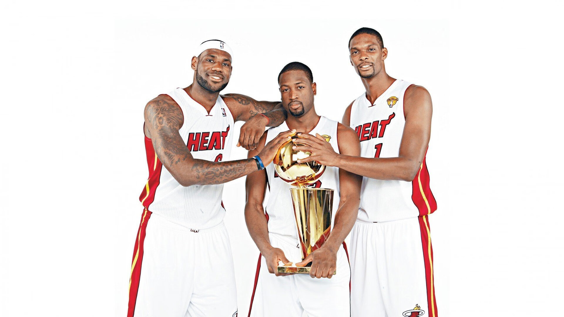 沙漠绿茵奇迹夜,加克波一剑封喉,沙特险胜罗马书写亚洲足球新篇章